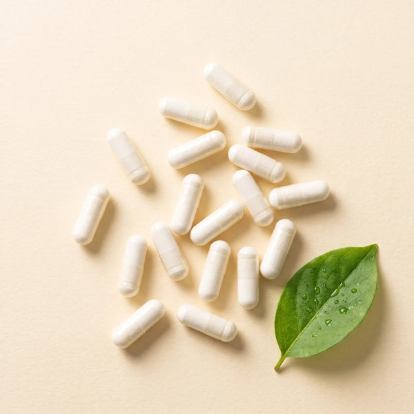 White vegetable capsules